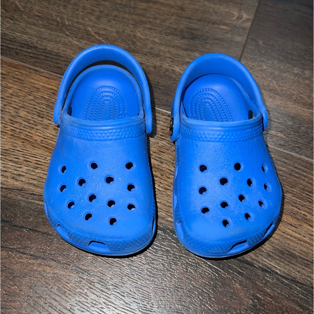 Blue Crocs Toddler Size 2 3